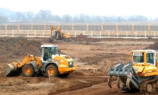 Планировка участка бульдозером в Кингисеппе от 945 руб. Цены за м2 - ГОСТСТРОЙ